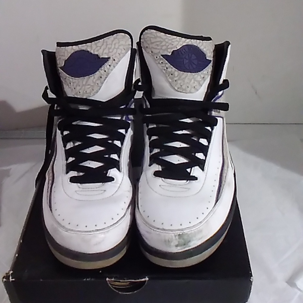 Nike Air Jordan 2 Retro Men's Size 12